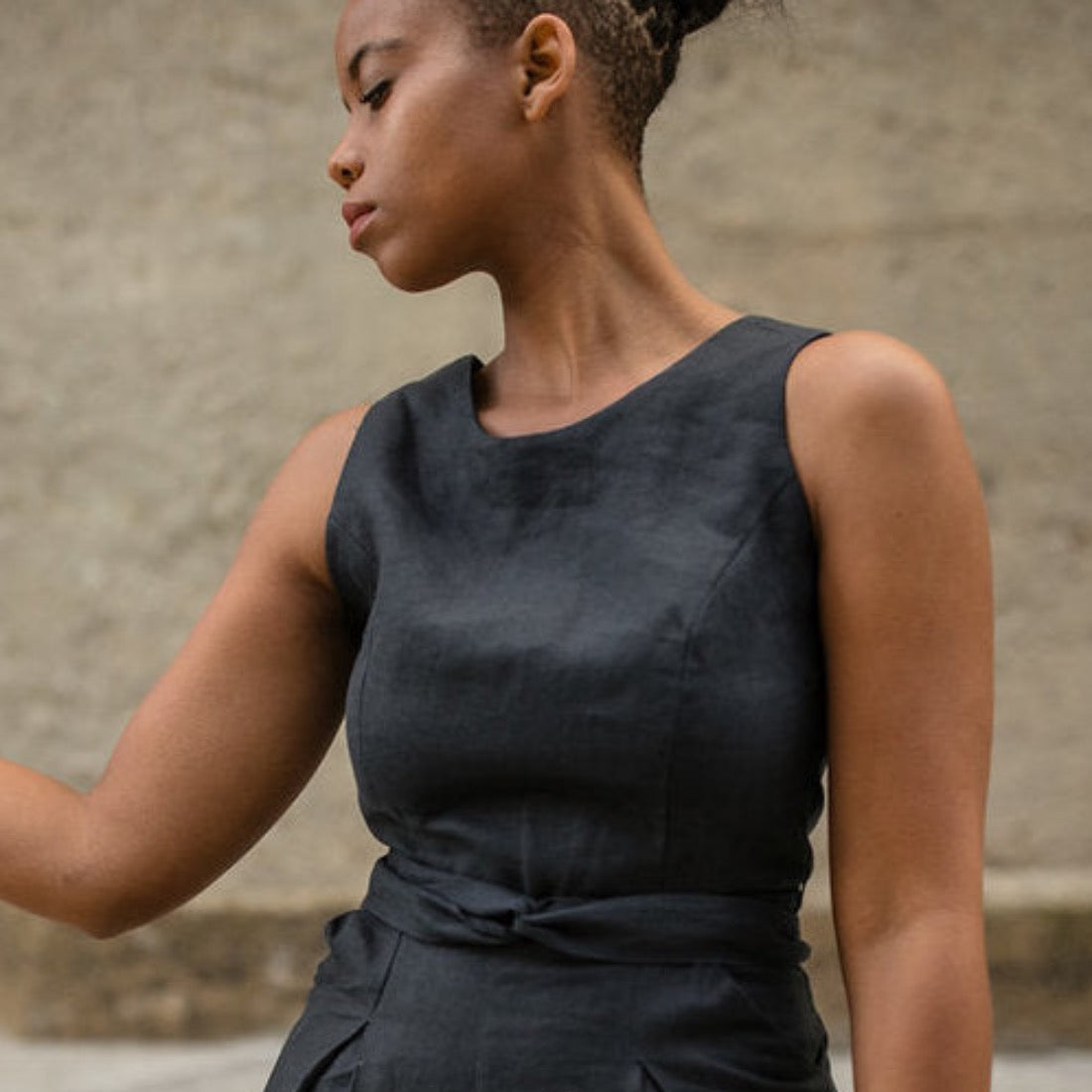 LINEN JUMPSUIT | NOIR