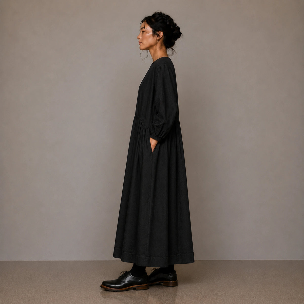 LINEN SEISOEN DRESS NOIR